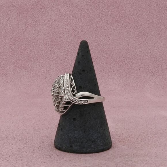 zales sterling silver diamond accent ring size 7 - Picture 2 of 3